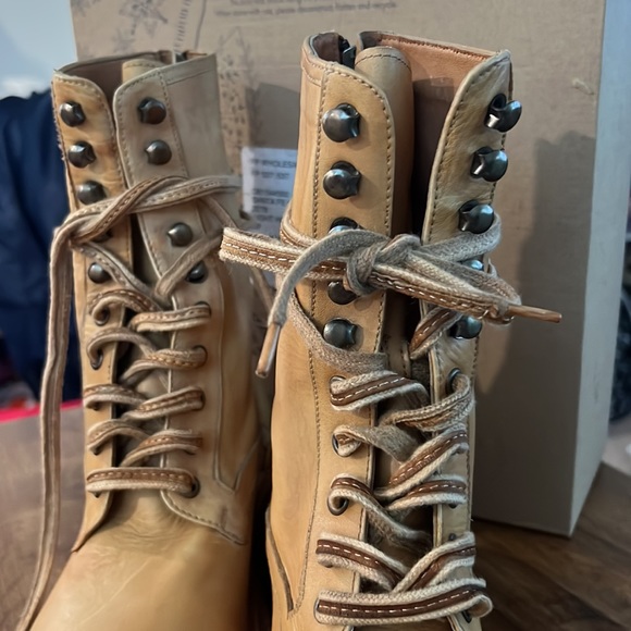 FREE PEOPLE SANTA FE LACE UP BOOT ON LIGHT HONEY 37(7/8) - Picture 11 of 13